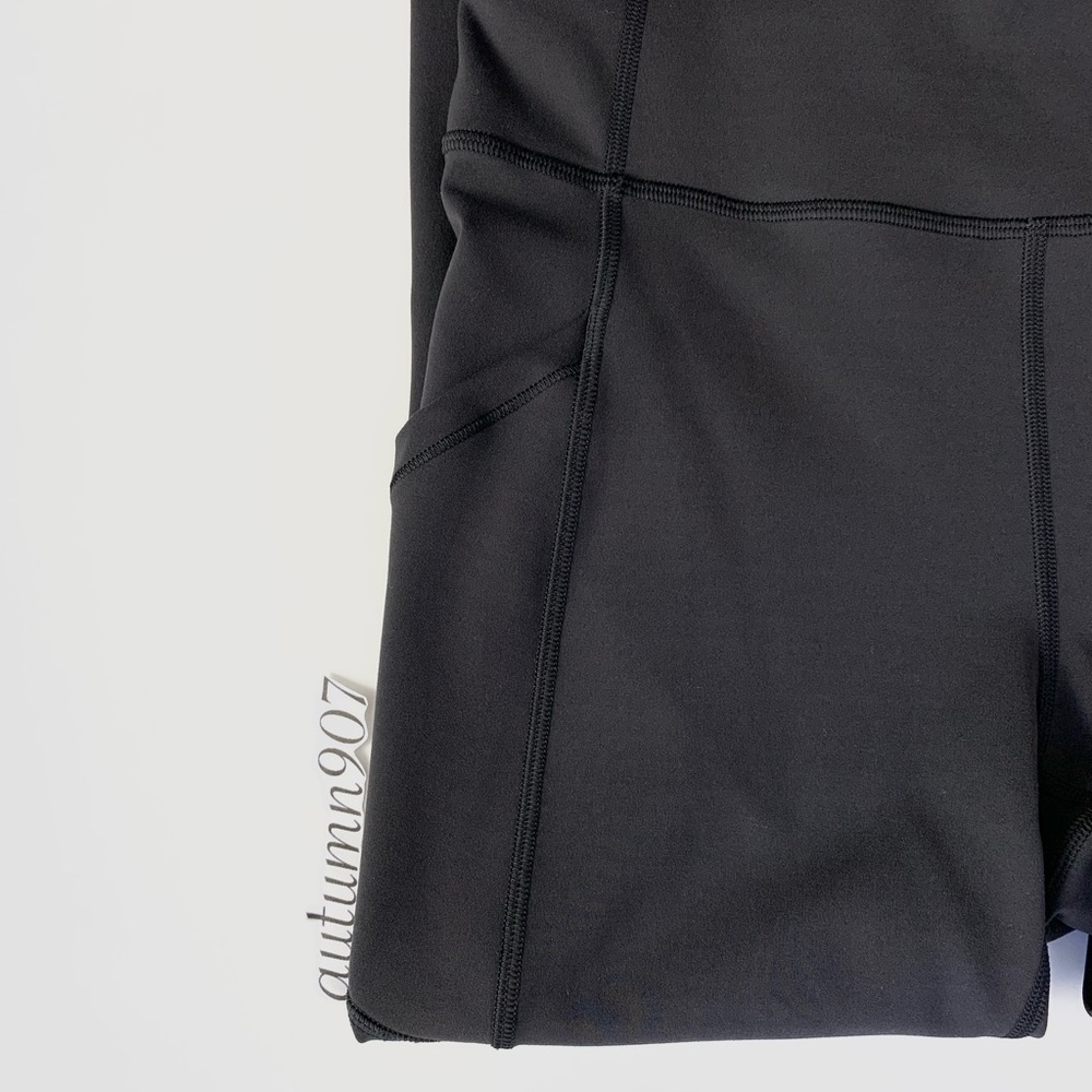 ❗️SOLD❗️Lululemon Invigorate 25" - Picture 6 of 12